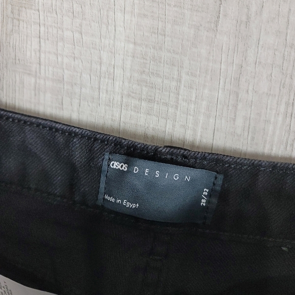 ASOS DESIGN Men's Straight Leg Jean Black - Picture 4 of 7